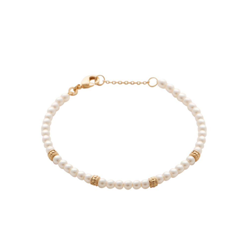 Bobbi Grace - Synthetic Pearl Bracelet