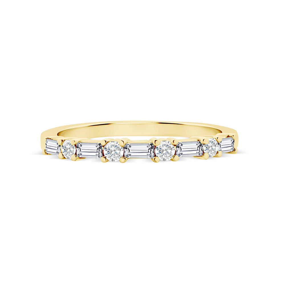 Baguette & Brilliant Cut Diamond Ring