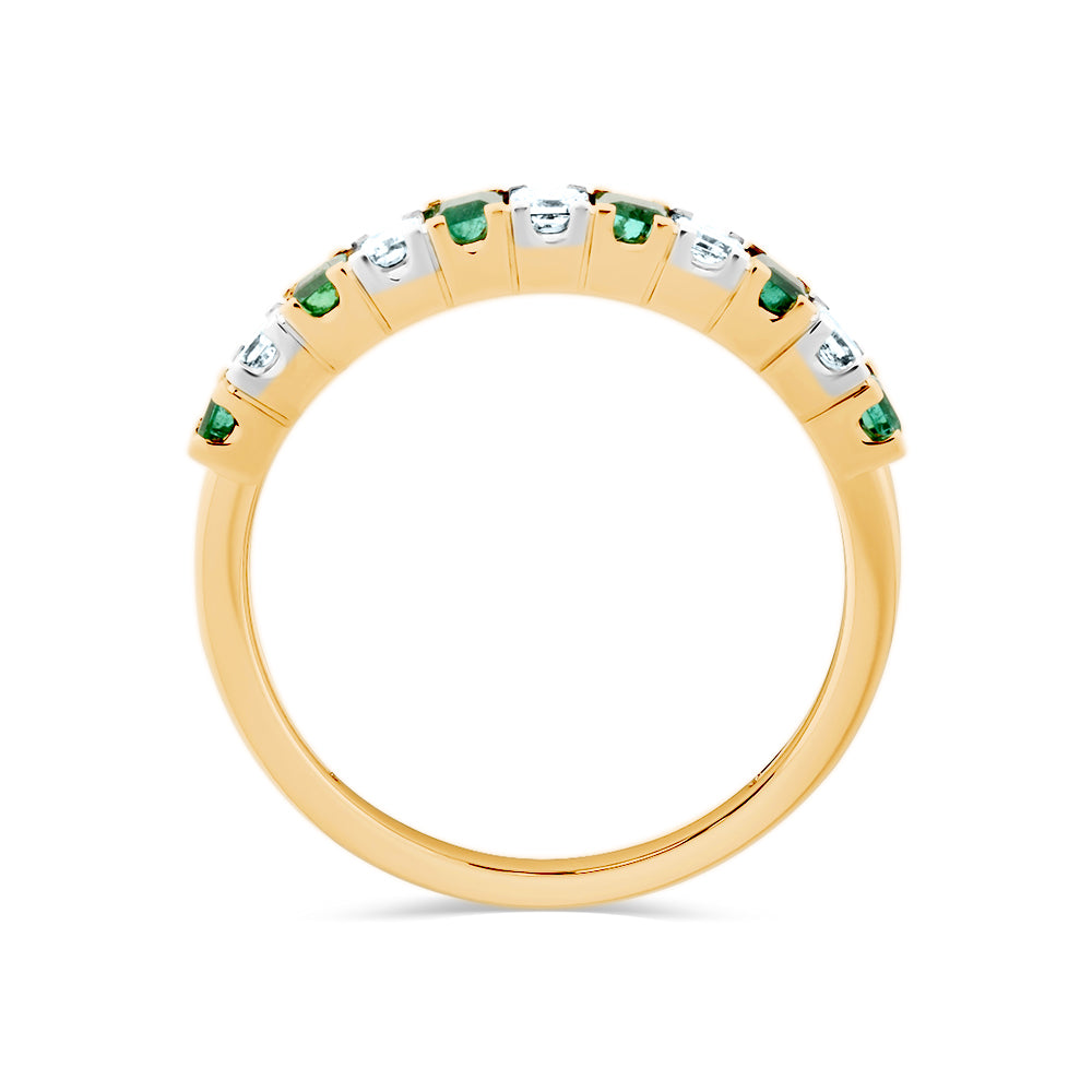 Emerald & Diamond Ring